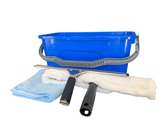 11L Bucket with Window Cleaning Kit