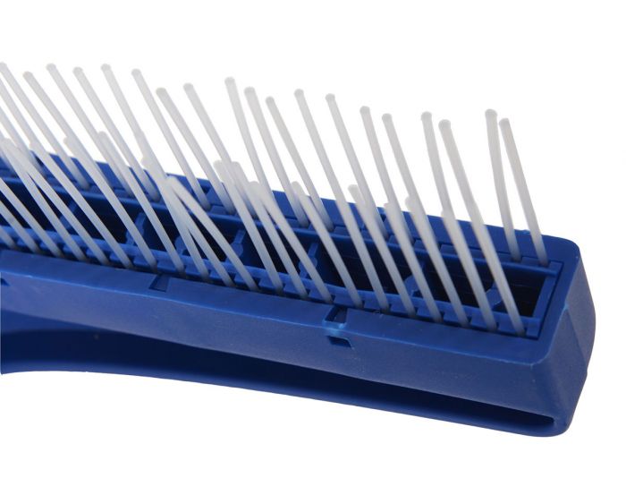 CleanStar Carpet and Artificial Turf Rake 18-inch