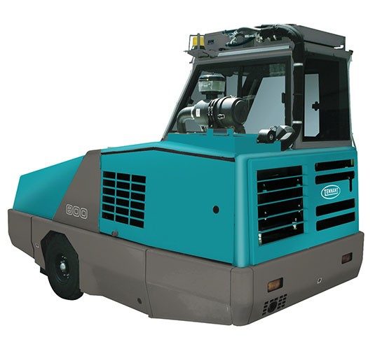 Tennant 800 Industrial Ride-On Sweeper + Free Black Jet Honda Powered GX390 Petrol High Pressure Washer