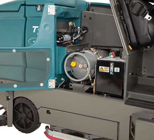 Tennant T20 Industrial Ride-On Floor Scrubber + Free Black Jet Honda Powered GX390 Petrol High Pressure Washe