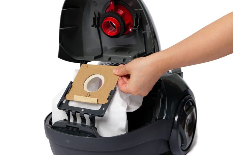 Sauber Smart Bagged Vacuum Cleaner
