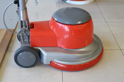 Hako Cleanserv SD43/150 Floor Polisher and Scrubber – 430 mm